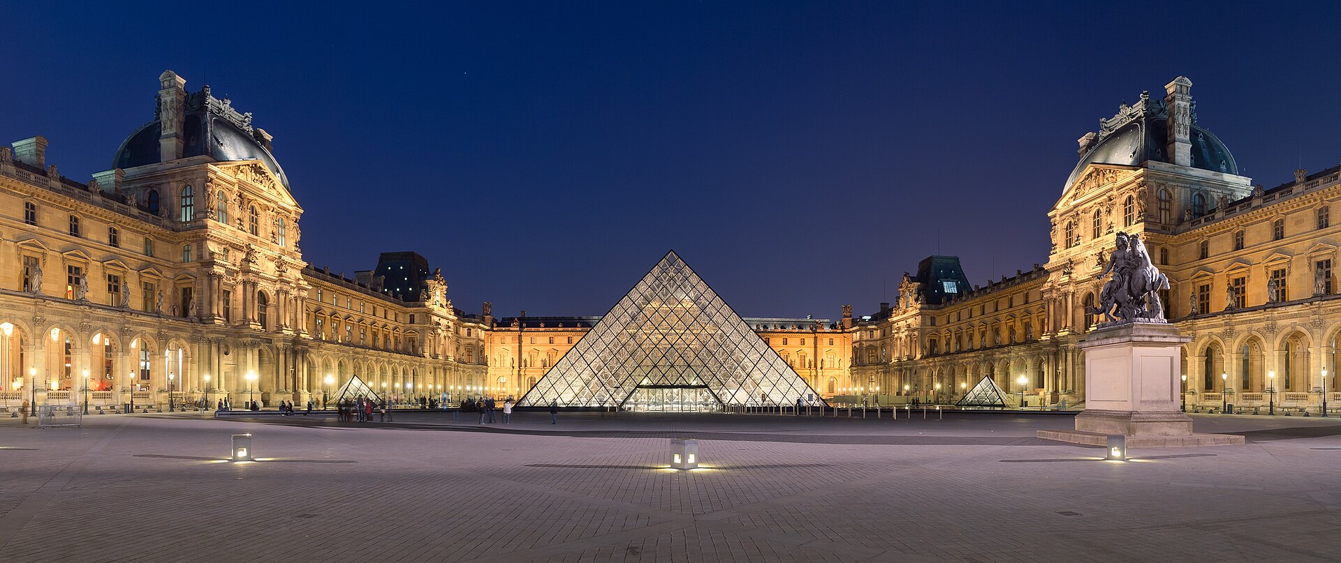 Paris Musée du Louvre 